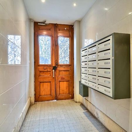 Magnificent Studio Near Paris Clichy Bagian luar foto
