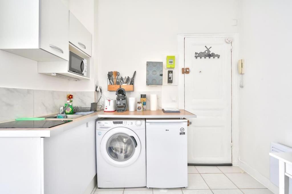 Magnificent Studio Near Paris Clichy Bagian luar foto